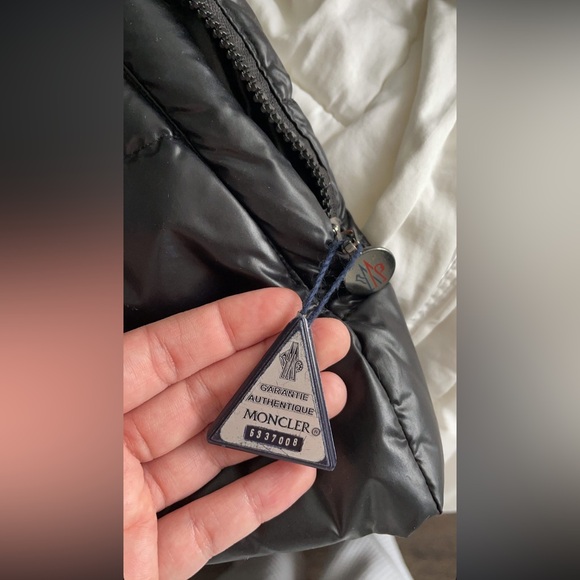 Moncler jacket - Picture 7 of 8